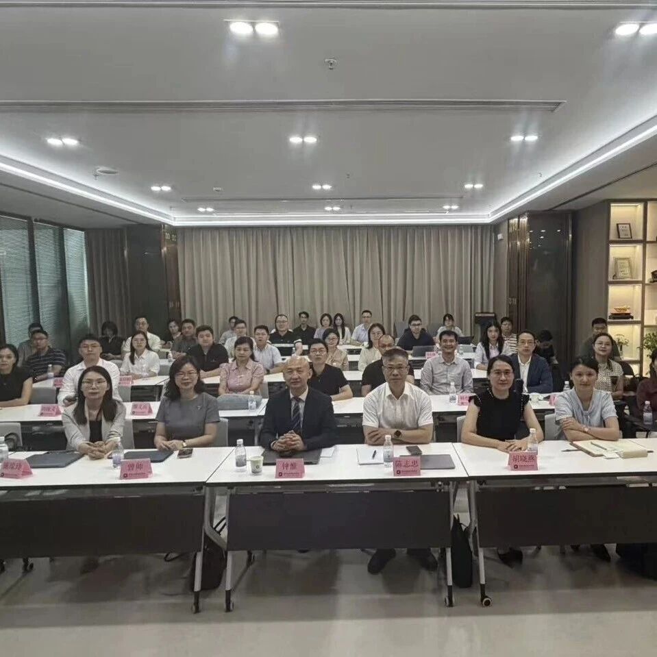 先骐动态 | 「AI对律师的影响与意义」专题讲座顺利举行,我所胡晓燕律师作主题分享